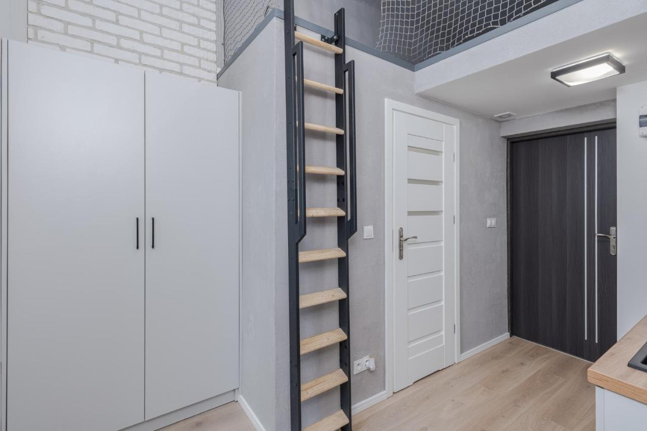 Parkside Fresh Apartments - Old Town Guesthouse - By Upstairs Krakow Exterior photo