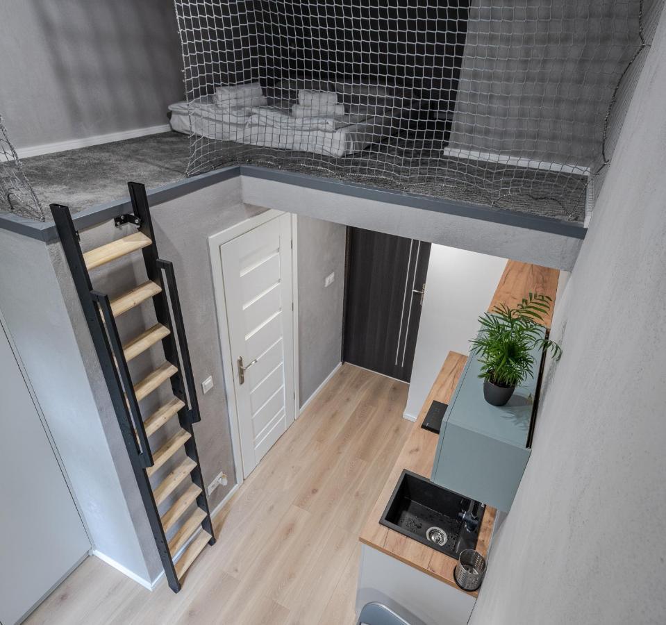 Parkside Fresh Apartments - Old Town Guesthouse - By Upstairs Krakow Exterior photo
